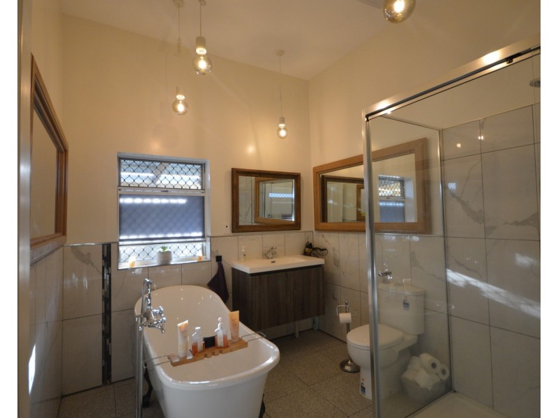 39 Curtis Street, Bundaberg South QLD 4670