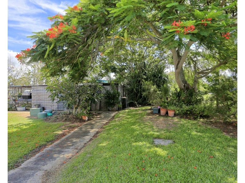47 Powers Street, Burnett Heads QLD 4670
