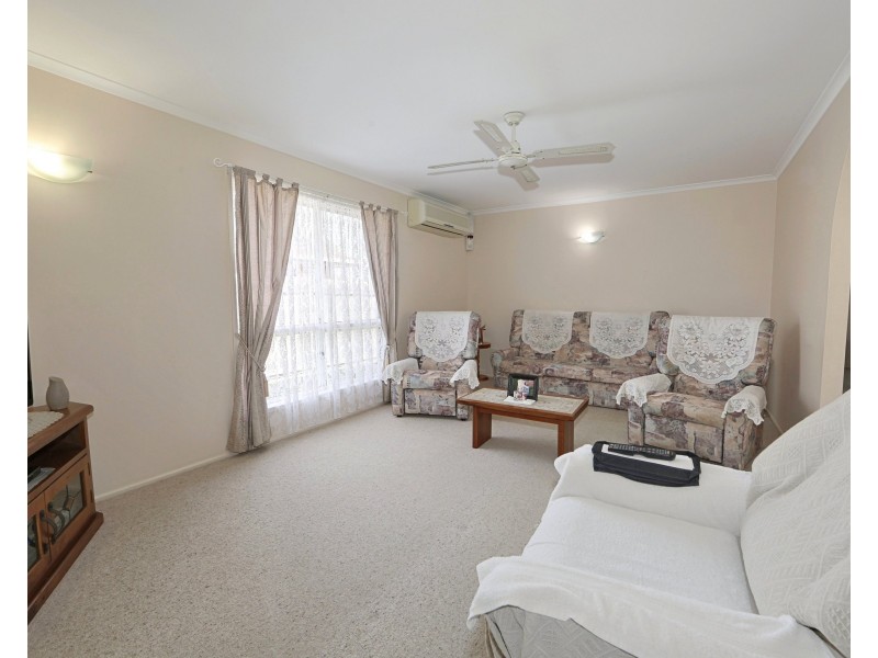12  Ernie Patterson Drive, Avenell Heights QLD 4670