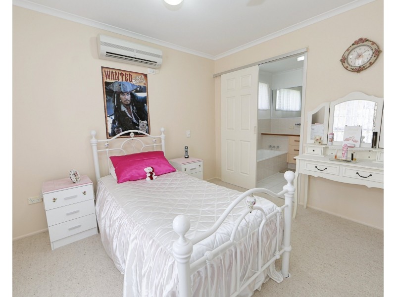 12  Ernie Patterson Drive, Avenell Heights QLD 4670
