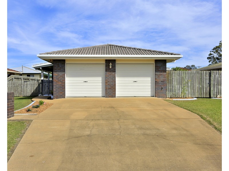 12  Ernie Patterson Drive, Avenell Heights QLD 4670