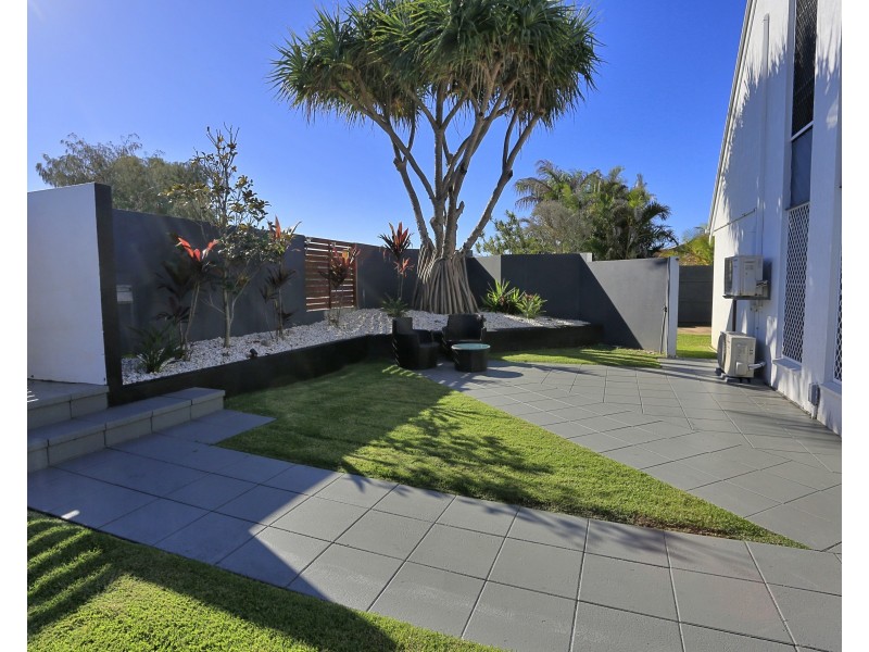 15 Oceanview Street, Bargara QLD 4670