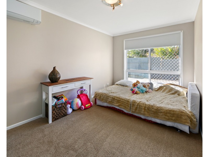 15 Oceanview Street, Bargara QLD 4670