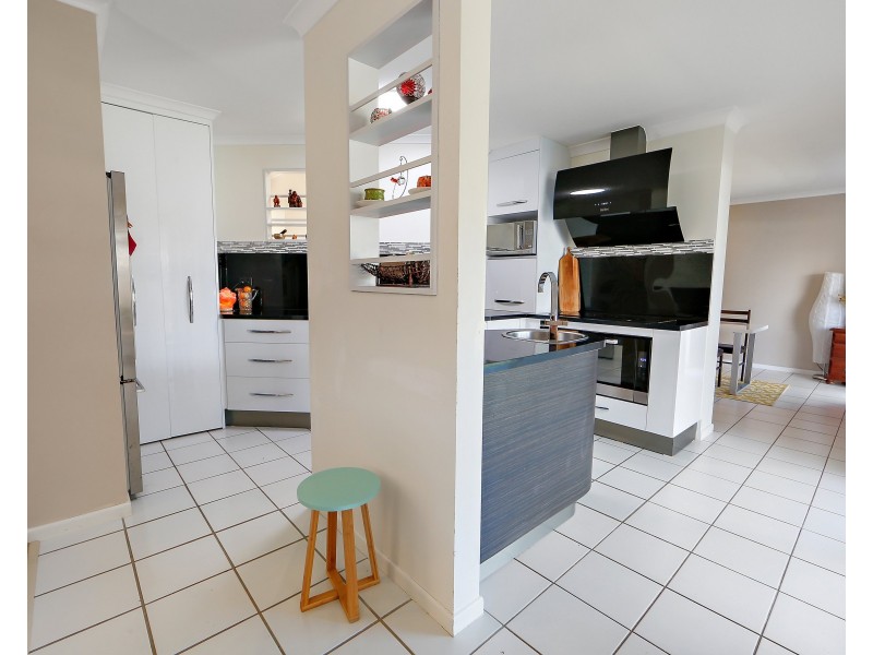 15 Oceanview Street, Bargara QLD 4670