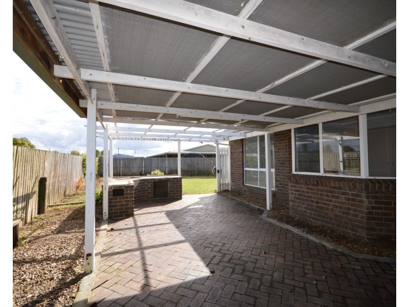 25  Daniel Drive, Bundaberg North QLD 4670