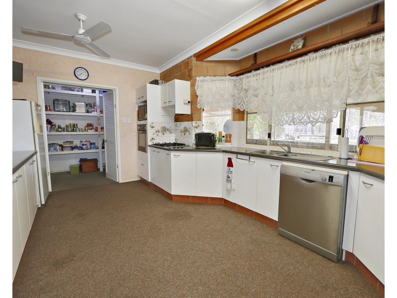 81 Maiseys Rd, Yandaran QLD 4673