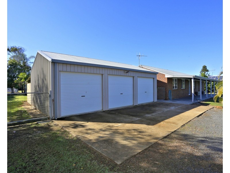 27 Spinnaker Boulevard, Innes Park QLD 4670