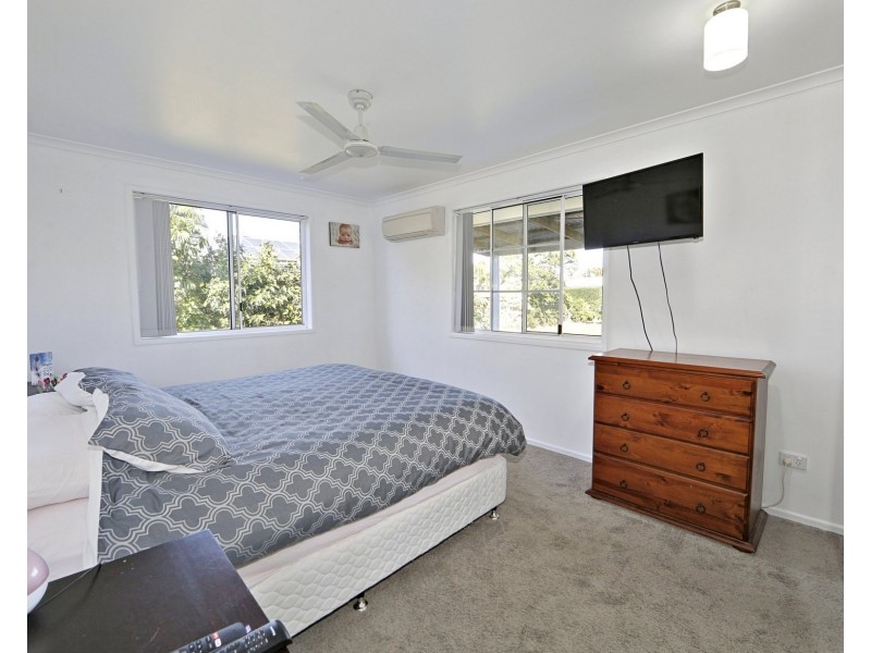 27 Spinnaker Boulevard, Innes Park QLD 4670