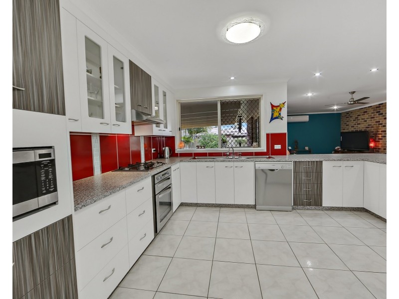 287 Avoca Road, Avoca QLD 4670