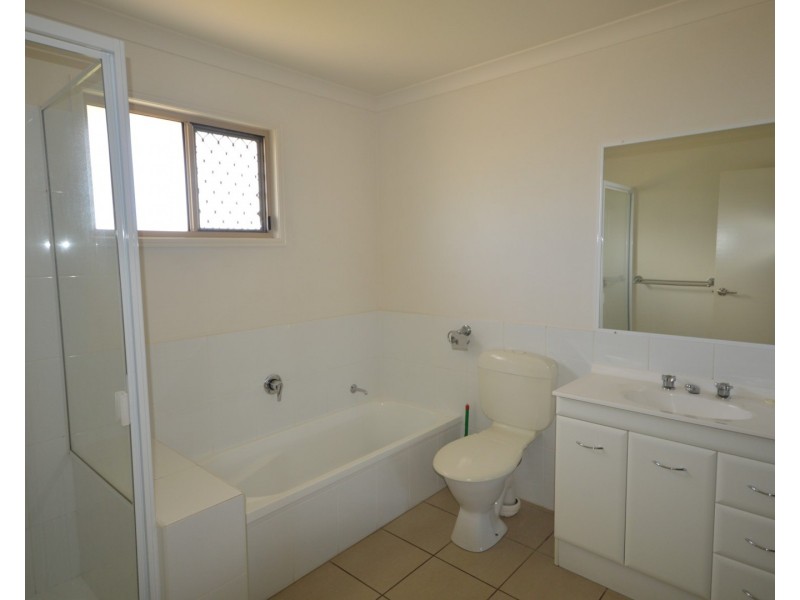 183 Barolin Street, Avenell Heights QLD 4670