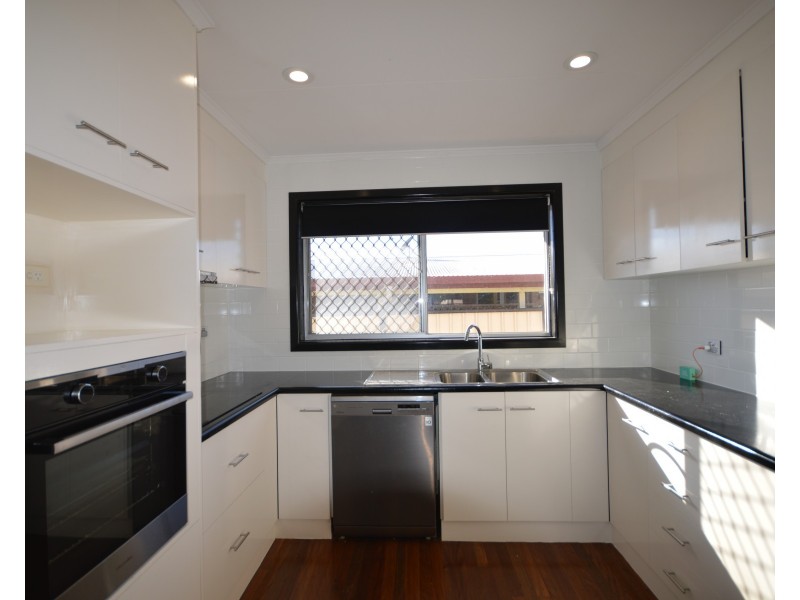 9 Richards Street, Svensson Heights QLD 4670