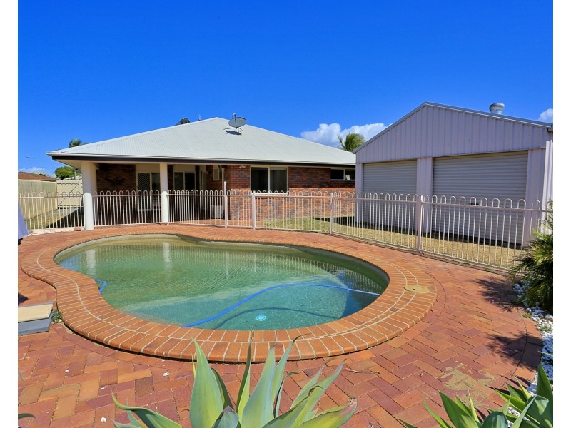 4 Samantha Court, Avenell Heights QLD 4670