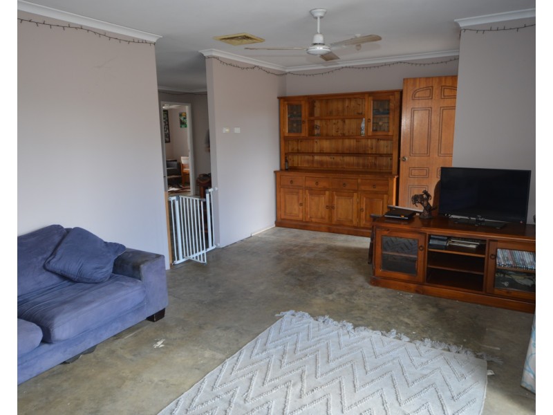 58 Pharlap Parade, Branyan QLD 4670