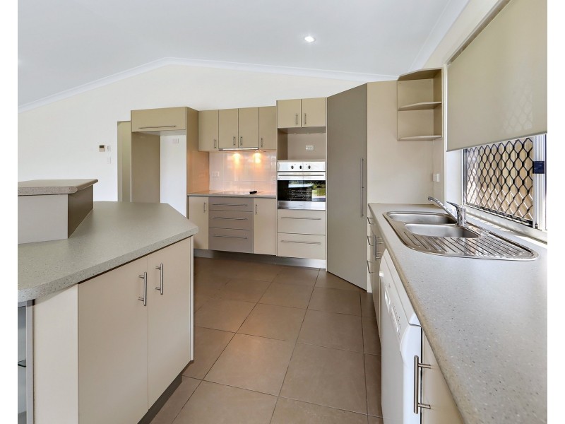 3A Bellevue Street, Bundaberg West QLD 4670