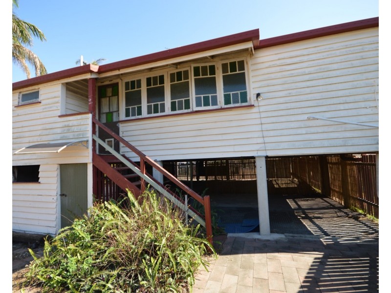 84 Crofton Street, Bundaberg West QLD 4670