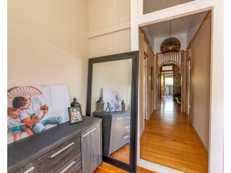 38  Victoria Street, Bundaberg East QLD 4670