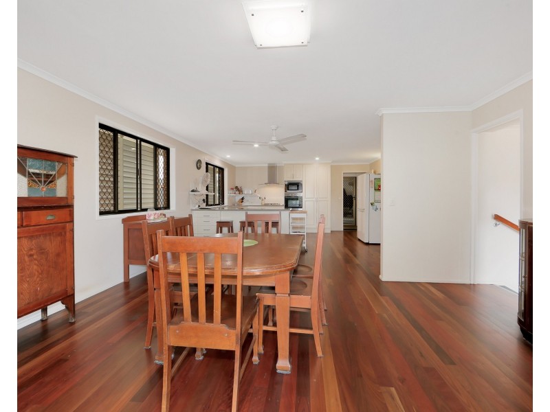 24 Limpus Cr, Kalkie QLD 4670