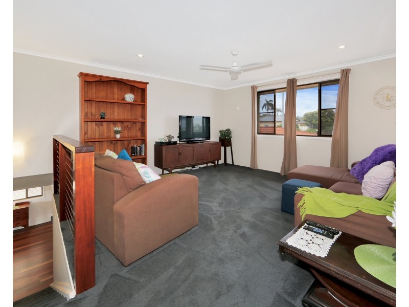 24 Limpus Cr, Kalkie QLD 4670