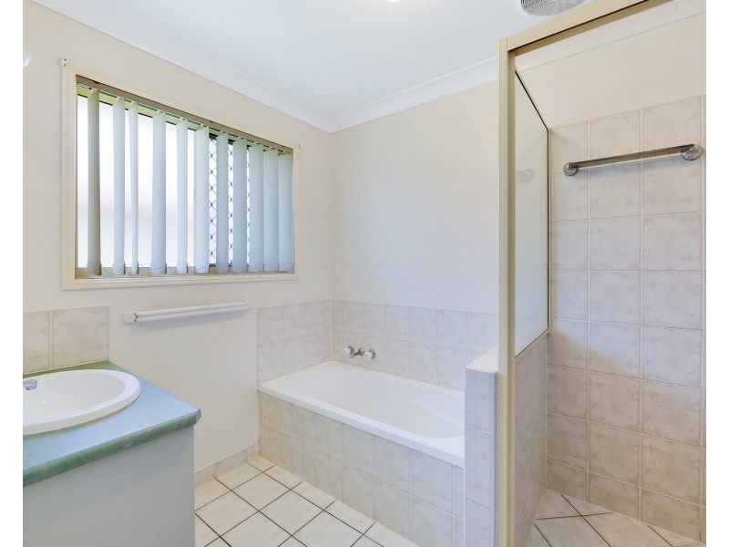 47 Paradise Avenue, Thabeban QLD 4670