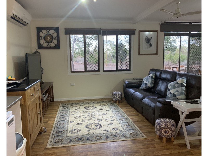 105 Haylocks Road, Pine Creek QLD 4670