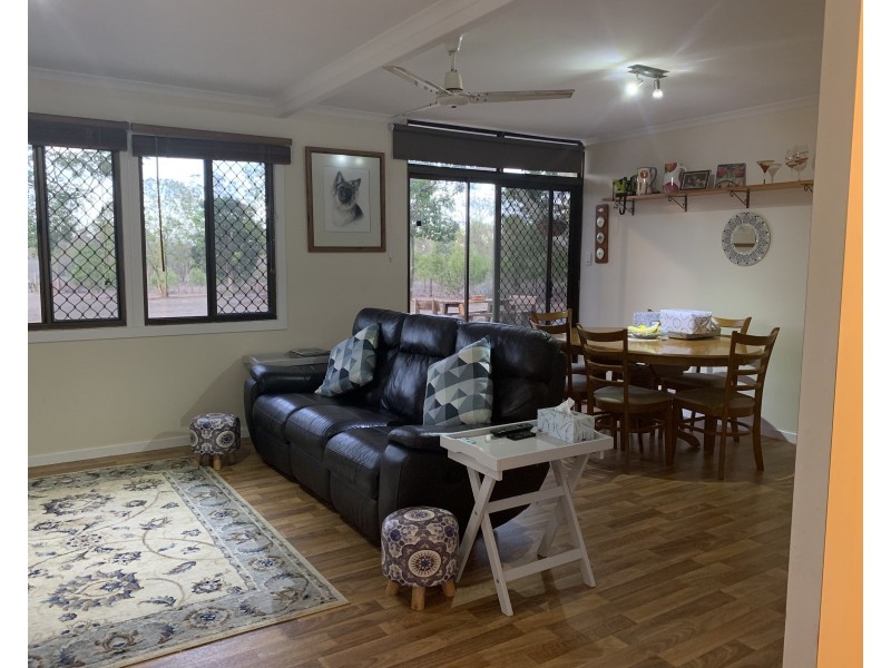 105 Haylocks Road, Pine Creek QLD 4670