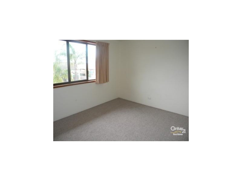 6/39 Duet Drive, Mermaid Waters QLD 4218