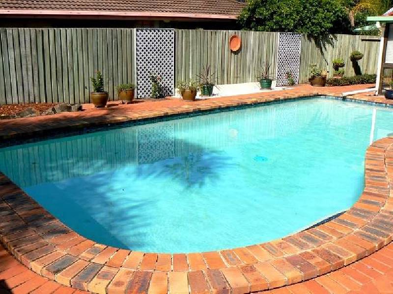 166 Markeri Street, Mermaid Waters QLD 4218