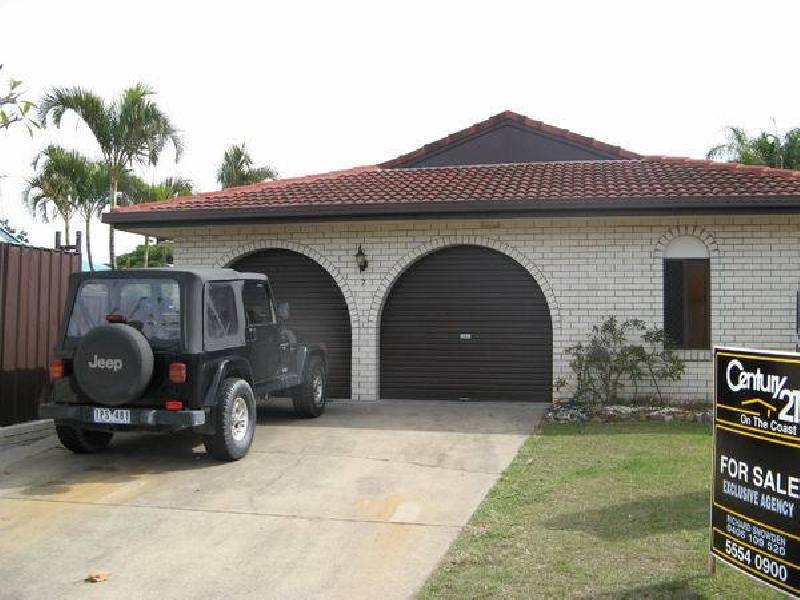 7 Joan Street, Burleigh Waters QLD 4220