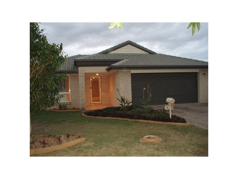 65 Yodelay Street, Varsity Lakes QLD 4227
