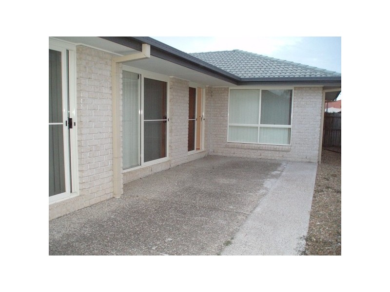 65 Yodelay Street, Varsity Lakes QLD 4227