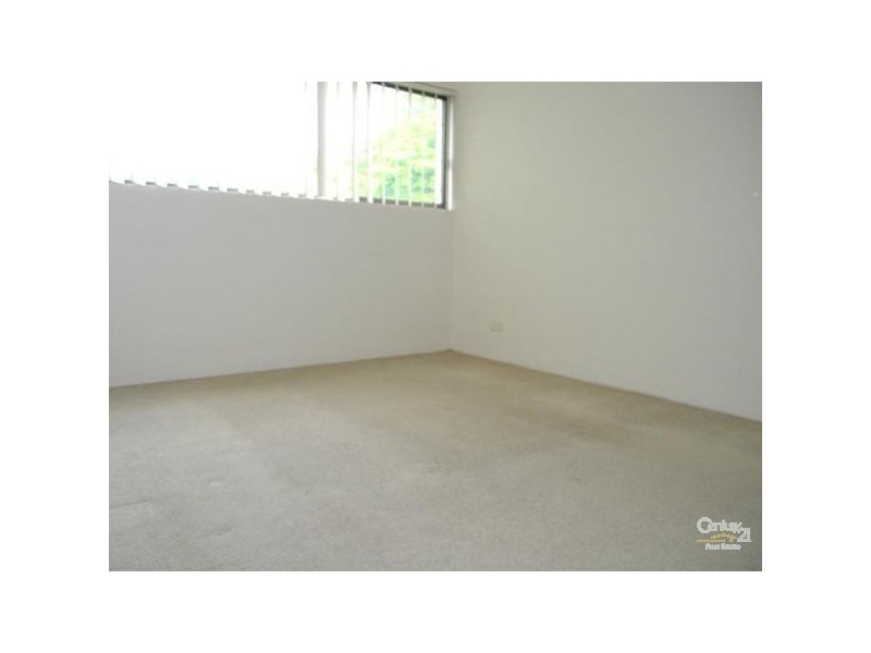 7/28 Rudd Street, Broadbeach Waters QLD 4218