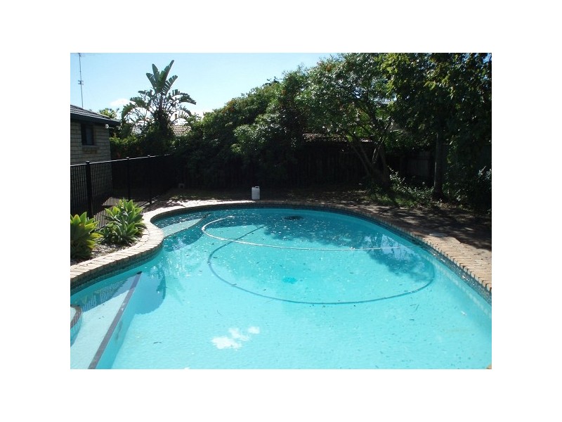 57 Avanti Street, Mermaid Waters QLD 4218