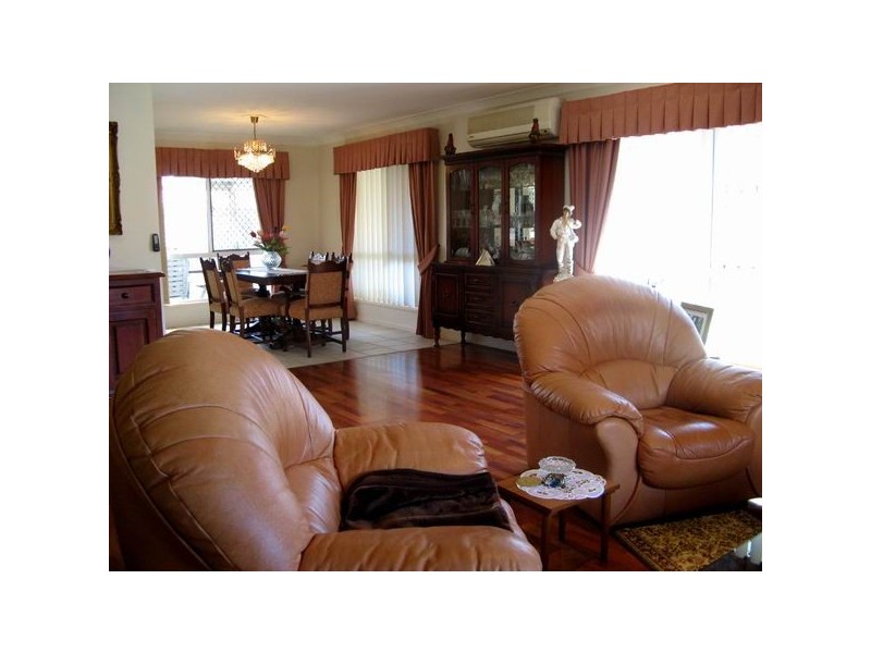 157 Christine Avenue, Burleigh Waters QLD 4220