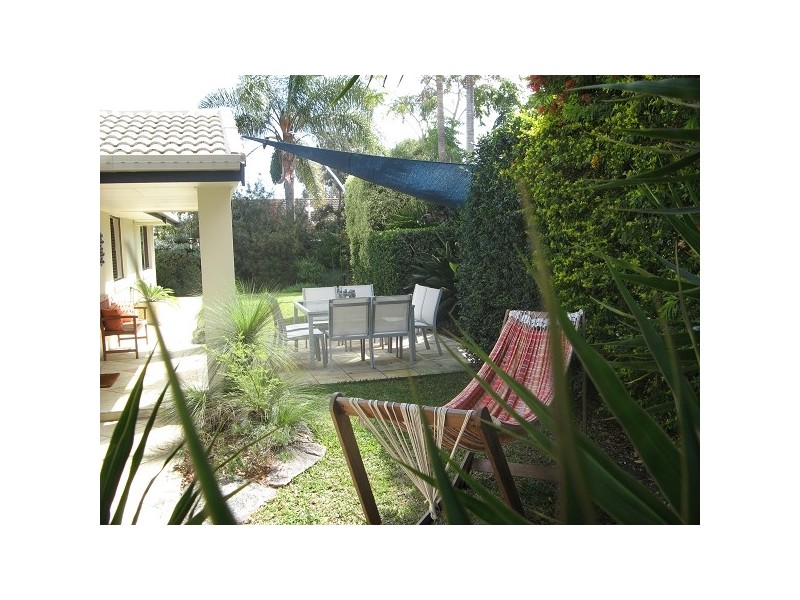 10 Pitta Place, Burleigh Waters QLD 4220