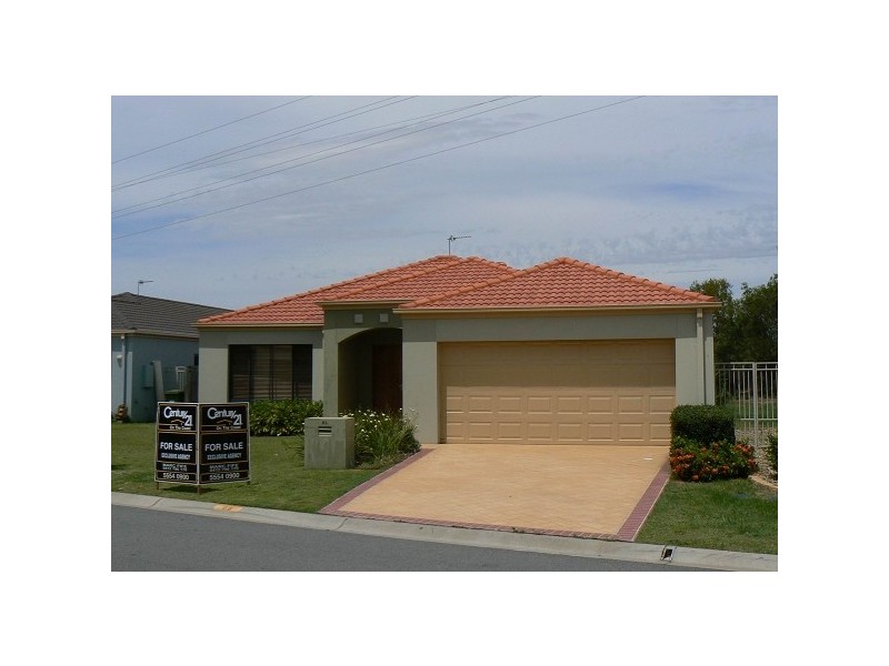 68 Woody Views Way, Robina QLD 4226