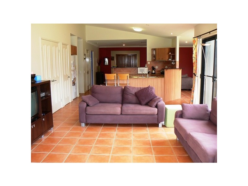 68 Woody Views Way, Robina QLD 4226