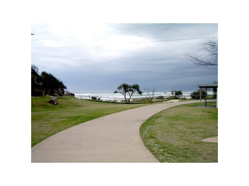 13 Kelly Avenue, Miami QLD 4220