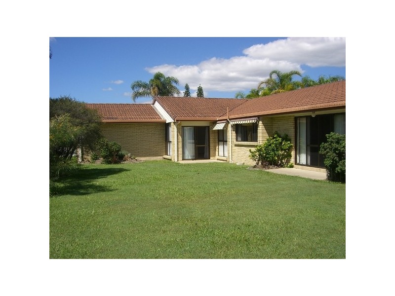 5 Ireby Court, Mermaid Waters QLD 4218