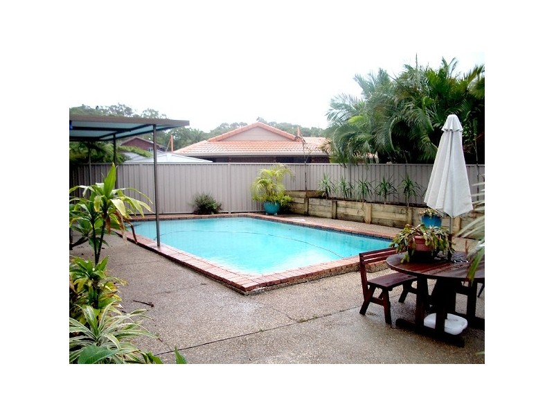 31 Lutana Avenue, Miami QLD 4220