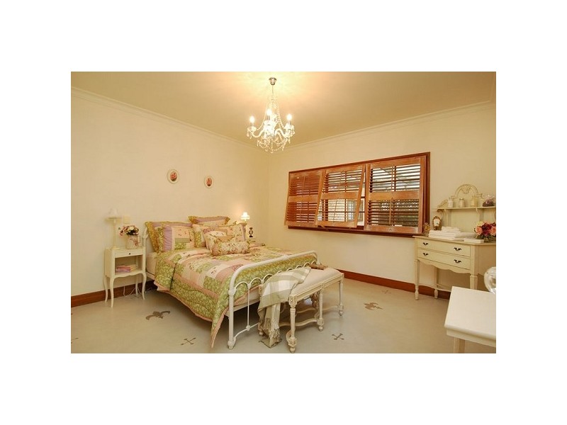 12 Tennyson Place, Robina QLD 4226