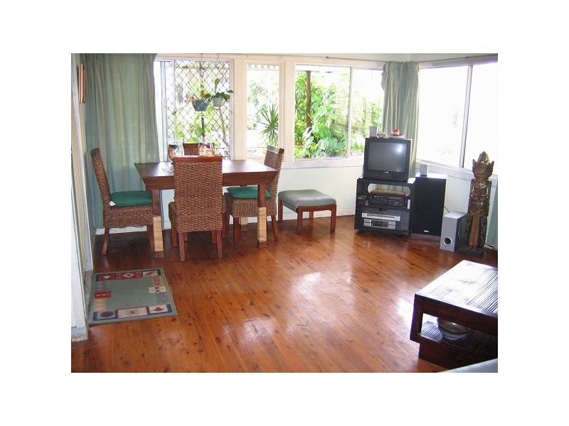 84 Sunshine Parade, Miami QLD 4220