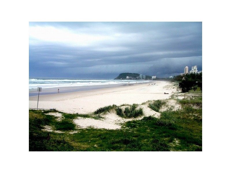 84 Sunshine Parade, Miami QLD 4220