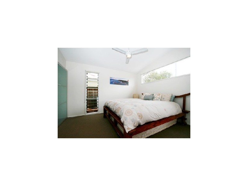 83 Sunshine Parade, Miami QLD 4220