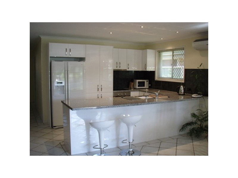 172 Nobby Parade, Miami QLD 4220