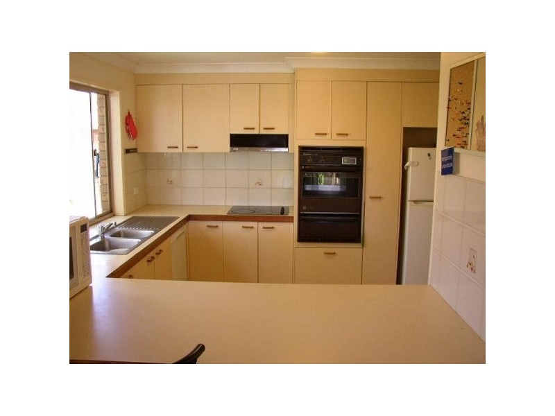 77 Cheltenham Drive, Robina QLD 4226