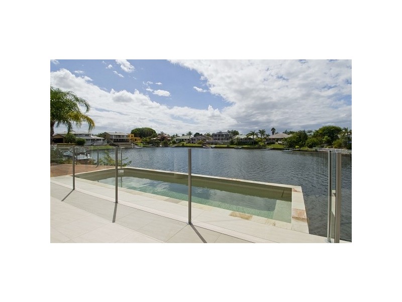 10 Montego Court, Mermaid Waters QLD 4218