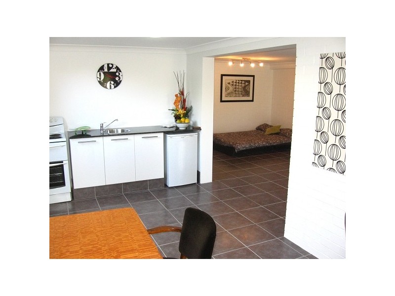 63 Bardon Avenue, Miami QLD 4220