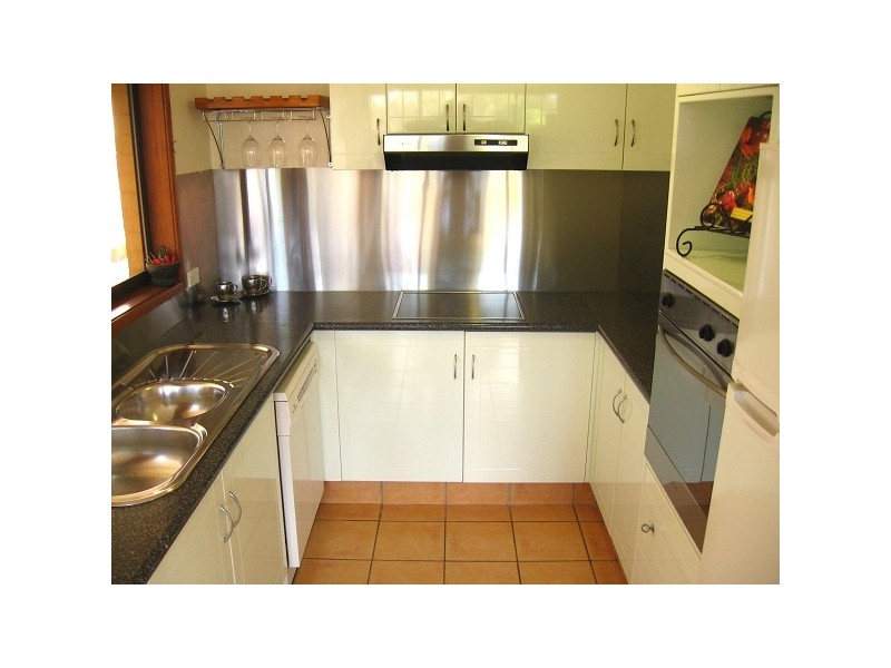 63 Bardon Avenue, Miami QLD 4220