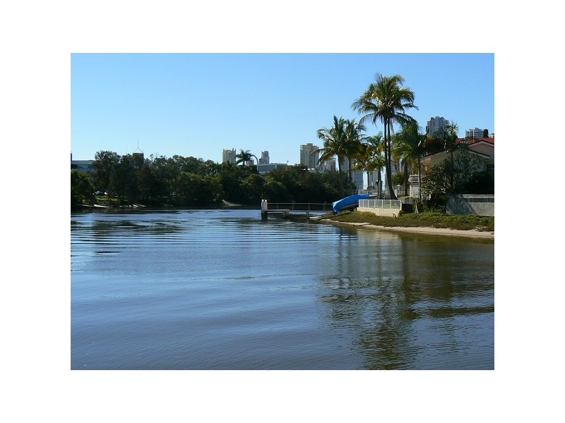 17B Inga Avenue, Surfers Paradise QLD 4217