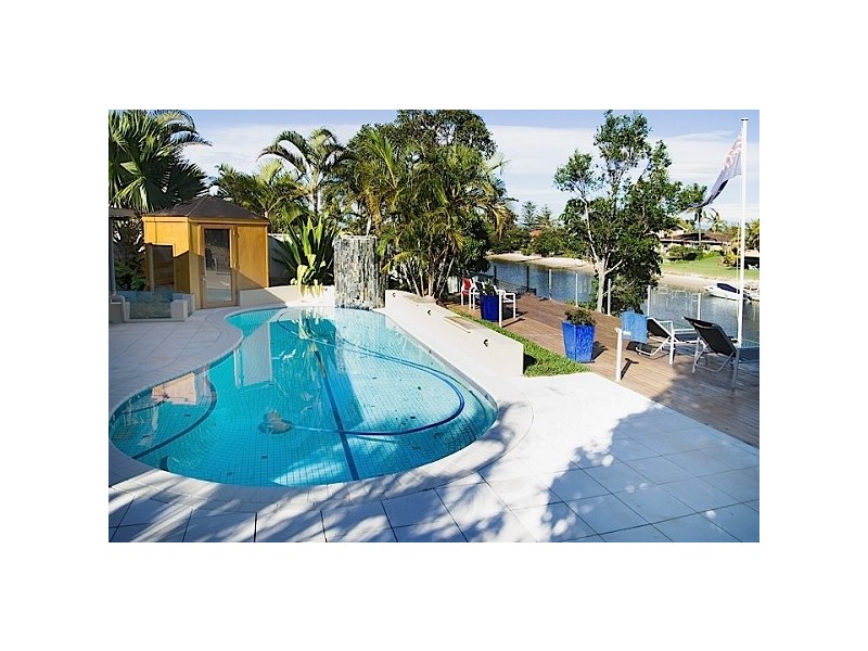 10 Verdichio Avenue, Mermaid Waters QLD 4218